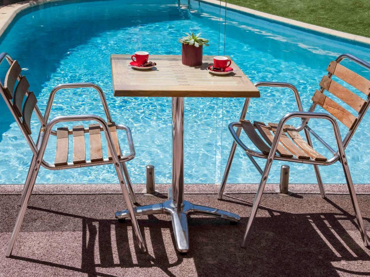 Hotel Ibis Hyeres Centre Esterno foto