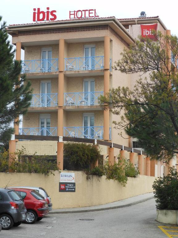 Hotel Ibis Hyeres Centre Esterno foto