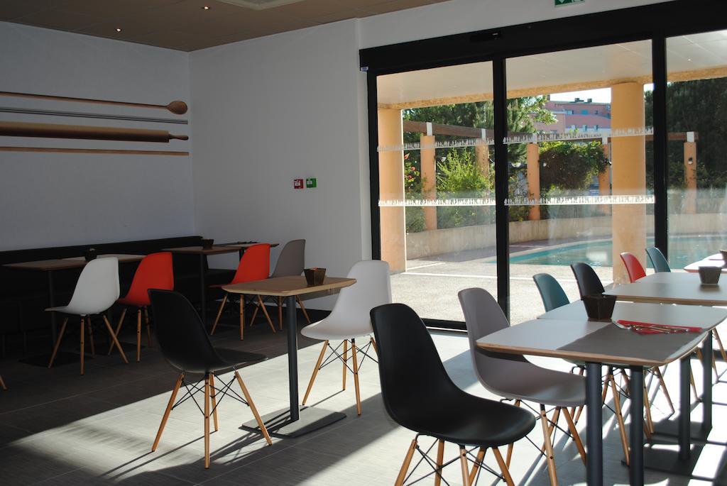 Hotel Ibis Hyeres Centre Esterno foto