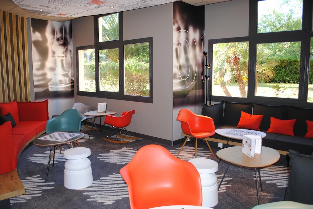 Hotel Ibis Hyeres Centre Esterno foto