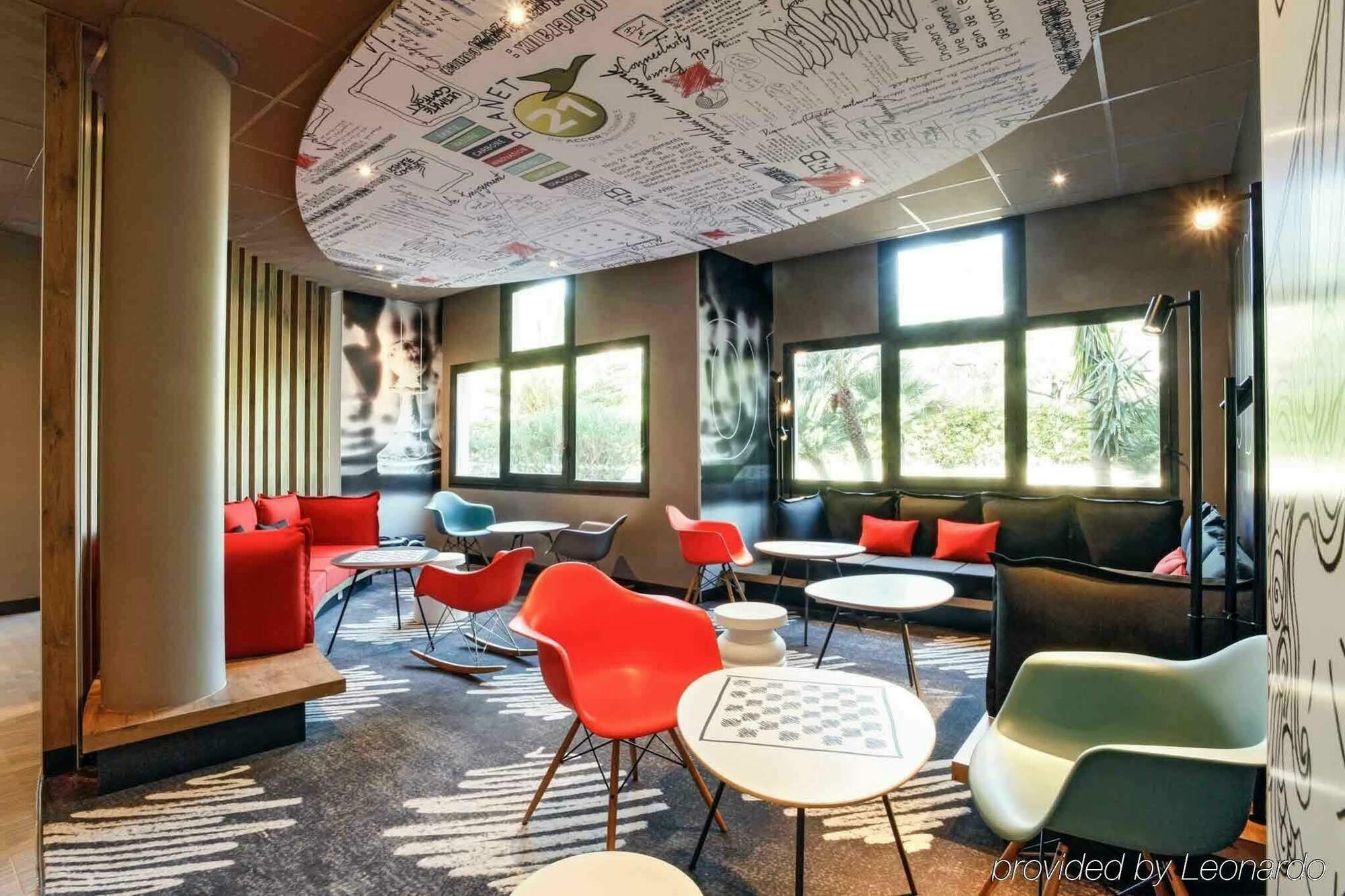 Hotel Ibis Hyeres Centre Esterno foto