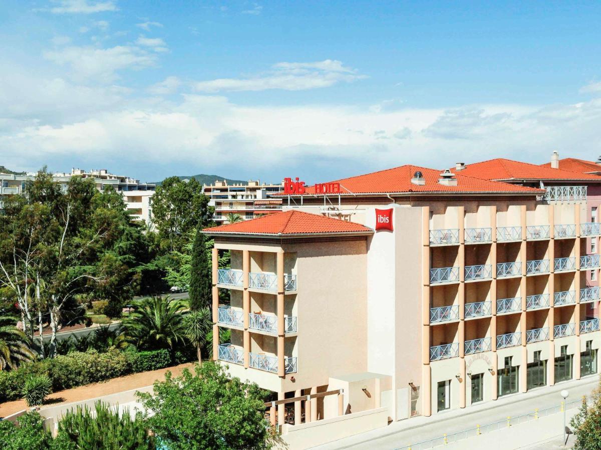 Hotel Ibis Hyeres Centre Esterno foto